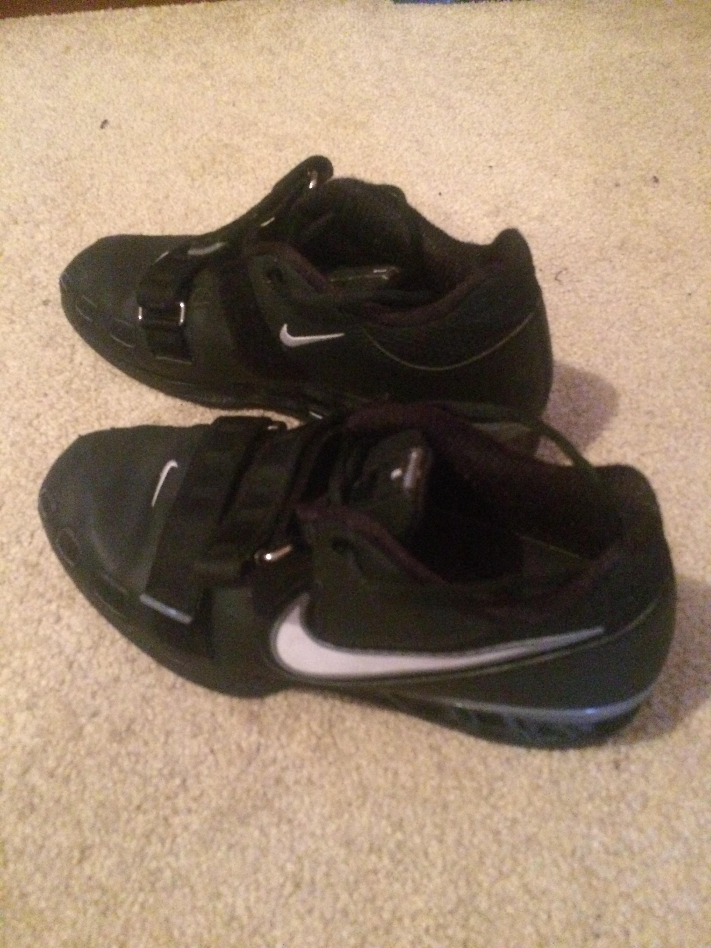 nike romaleos size 9